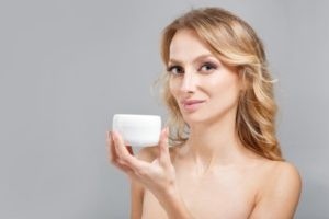 4 Signs That You’re Using the Wrong Skincare Products